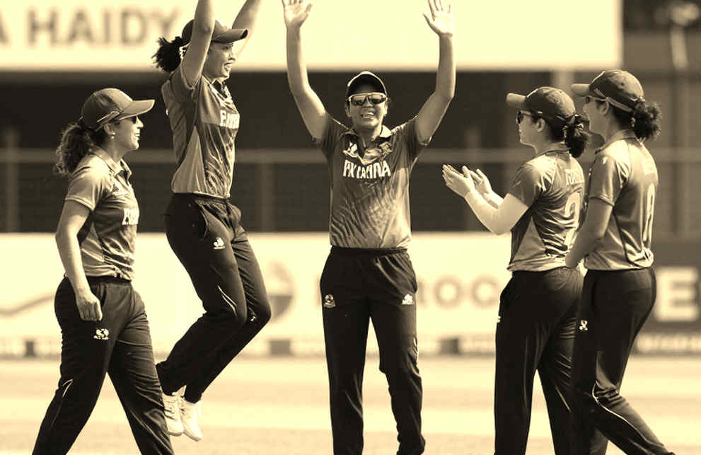 ব্যালকনির ওই সন্ধ্যা: ক্রিকেটের হিসাবের খাতায় যে কলামটি এখনো ফাঁকা ব্যালকনির ওই সন্ধ্যা: ক্রিকেটের হিসাবের খাতায় যে কলামটি এখনো ফাঁকা