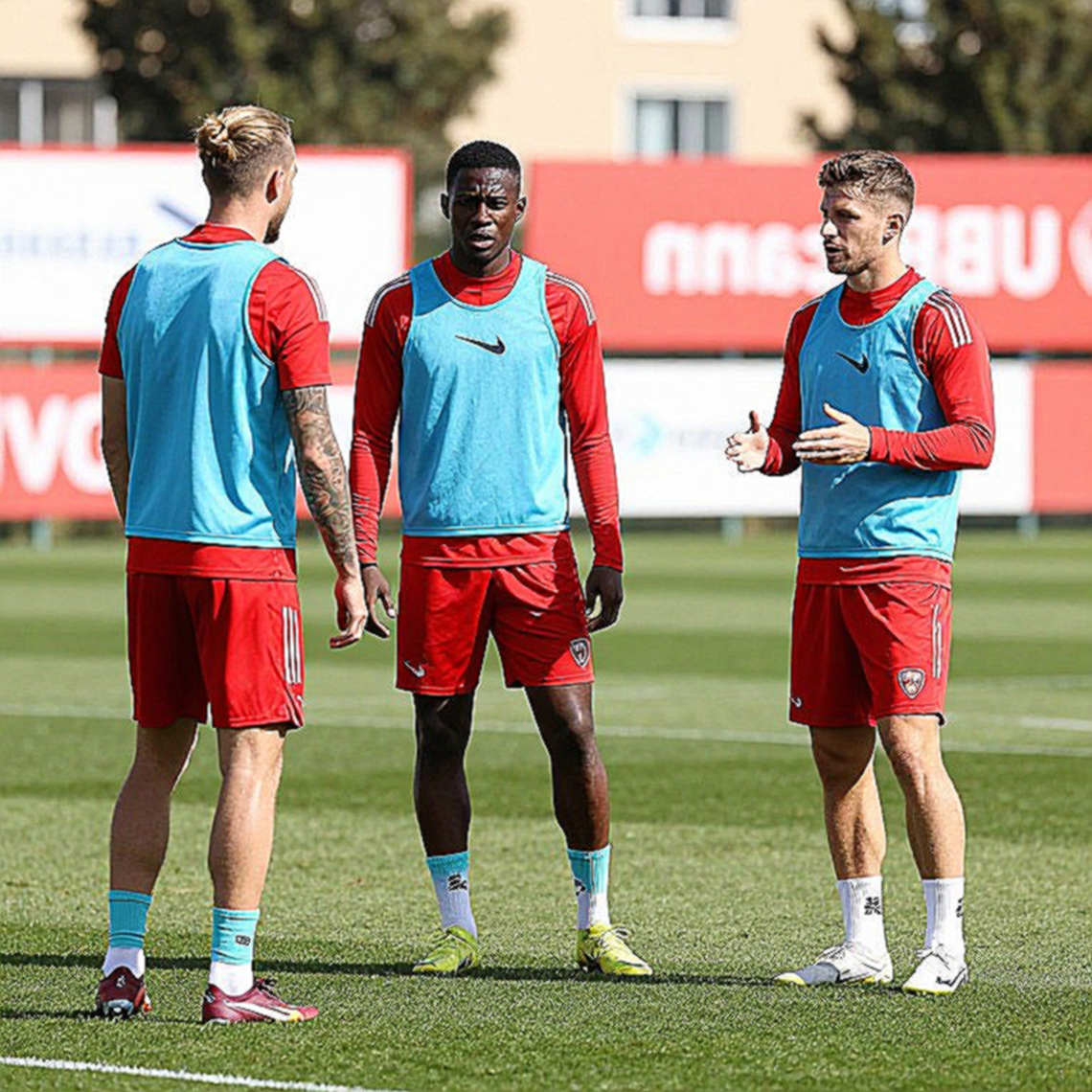 A 2026-Born Ivorian Midfielder: What Beşiktaş's Academy Announcement Says, and What It Doesn't A 2026-Born Ivorian Midfielder: What Beşiktaş's Academy Announcement Says, and What It Doesn't