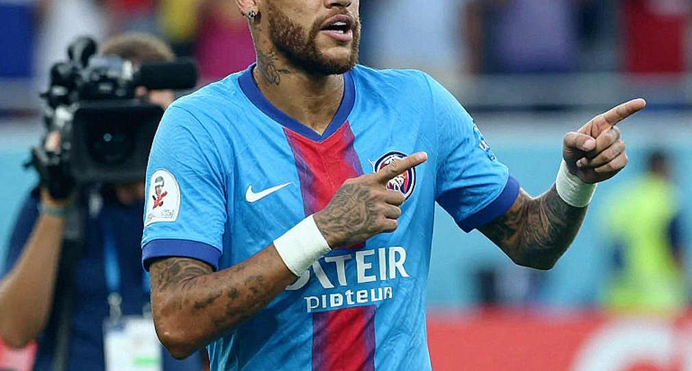 The Quiet Fracture at Minute 38: Beşiktaş, Černý's Half-Space and the Arithmetic of an Untimely Substitution The Quiet Fracture at Minute 38: Beşiktaş, Černý's Half-Space and the Arithmetic of an Untimely Substitution