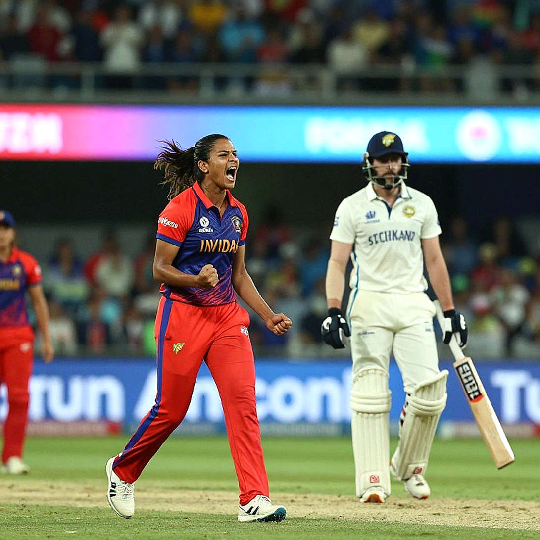 দিল্লি ক্যাপিটালসে চমিন্দা ভাস: টেস্ট-ওয়ানডে কিংবদন্তির টি-টোয়েন্টি কোচিং ধাঁধা