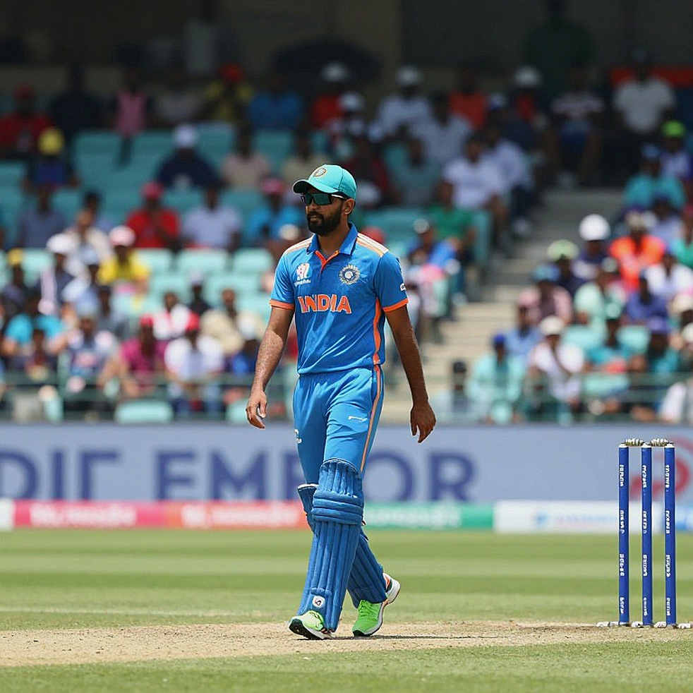 রান-আউট আইনে MCC-র স্পষ্টীকরণ: বল স্টাম্পে লাগলেই আউট, নিয়ন্ত্রণ শুধু হাতেই রান-আউট আইনে MCC-র স্পষ্টীকরণ: বল স্টাম্পে লাগলেই আউট, নিয়ন্ত্রণ শুধু হাতেই