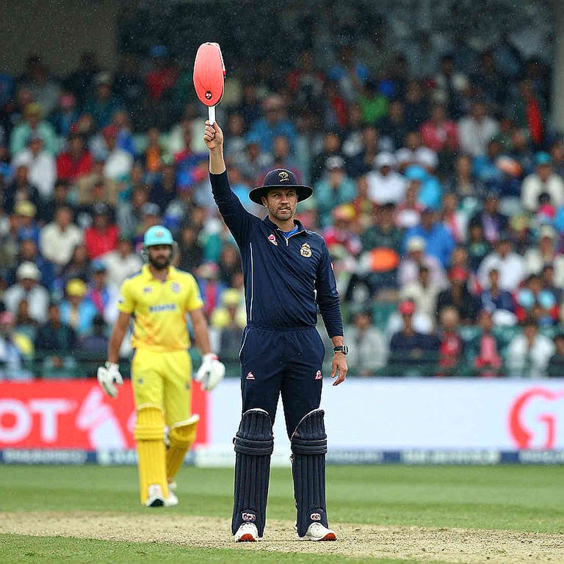 দশ হাজারের সীমানা, তেন্দুলকারের ছায়া আর দুই ইনিংসের ফাঁপা প্রতিশ্রুতি দশ হাজারের সীমানা, তেন্দুলকারের ছায়া আর দুই ইনিংসের ফাঁপা প্রতিশ্রুতি