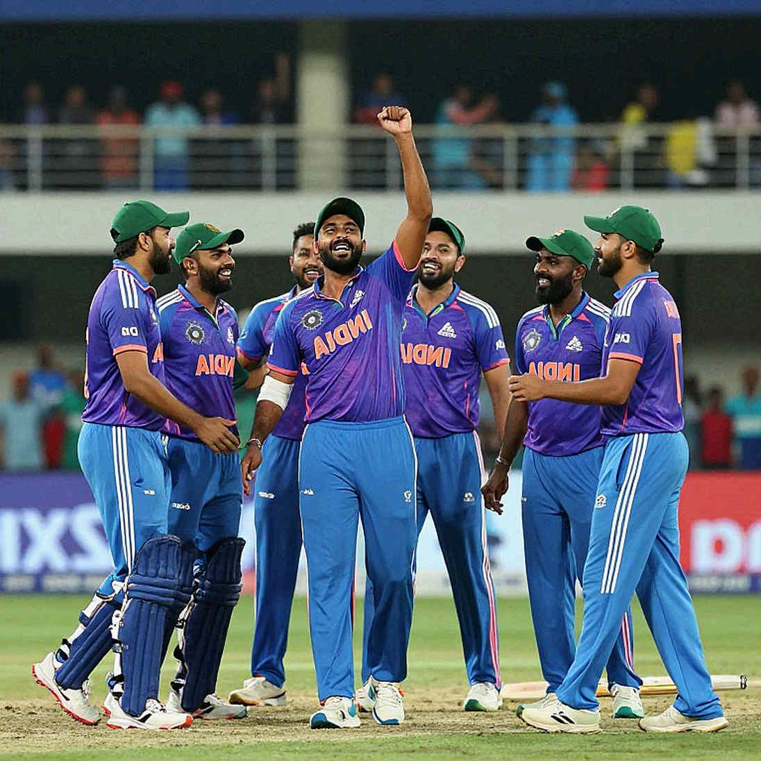ছয় ওভারে ১১৮: ওয়েলিংটনে ভারতের চেজ পাওয়ারপ্লেতেই শেষ, আসল হিসাবটা ১৯৮/৩-এ