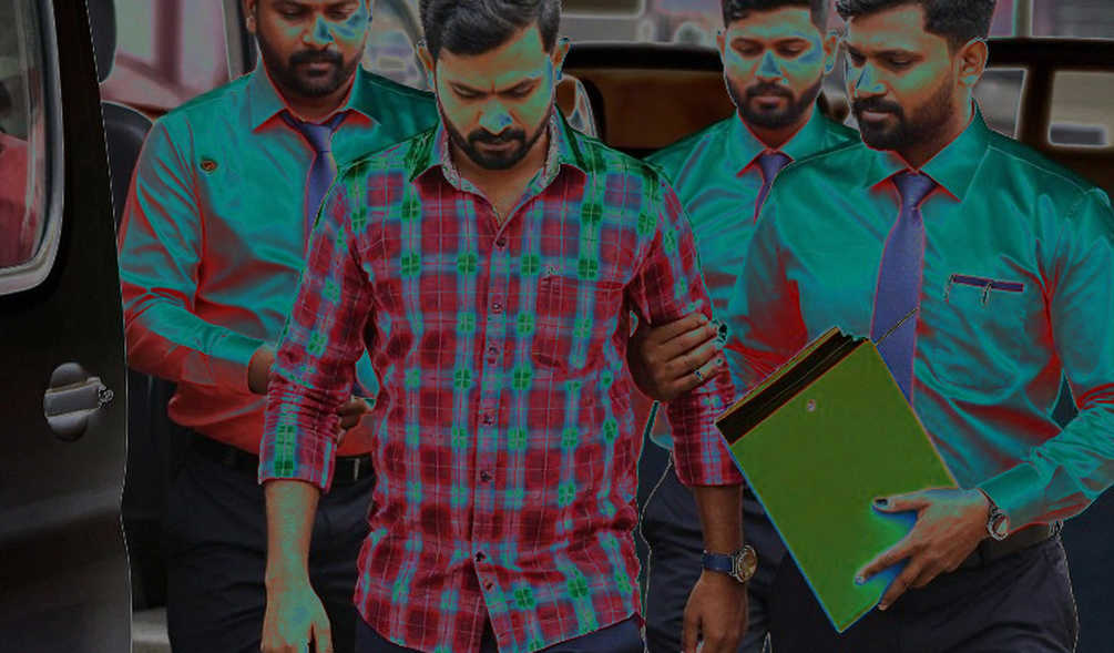 হাঁটুর দাম, ঘড়ির হিসাব: ট্রান্সফার উইন্ডোয় ফ্র্যাঞ্চাইজি ক্রিকেট কীভাবে ঝুঁকির মূল্য ঠিক করে হাঁটুর দাম, ঘড়ির হিসাব: ট্রান্সফার উইন্ডোয় ফ্র্যাঞ্চাইজি ক্রিকেট কীভাবে ঝুঁকির মূল্য ঠিক করে