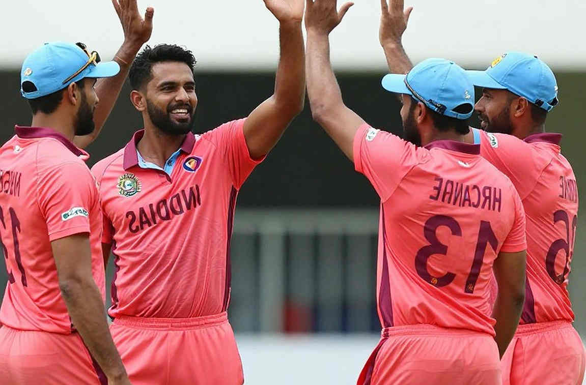 নয় ওভার, ১১৮/৫ আর একটা বল না করা ফেরা: বেঙ্গালুরুর বাতিল ডিসাইডার আসলে কী প্রমাণ করল নয় ওভার, ১১৮/৫ আর একটা বল না করা ফেরা: বেঙ্গালুরুর বাতিল ডিসাইডার আসলে কী প্রমাণ করল