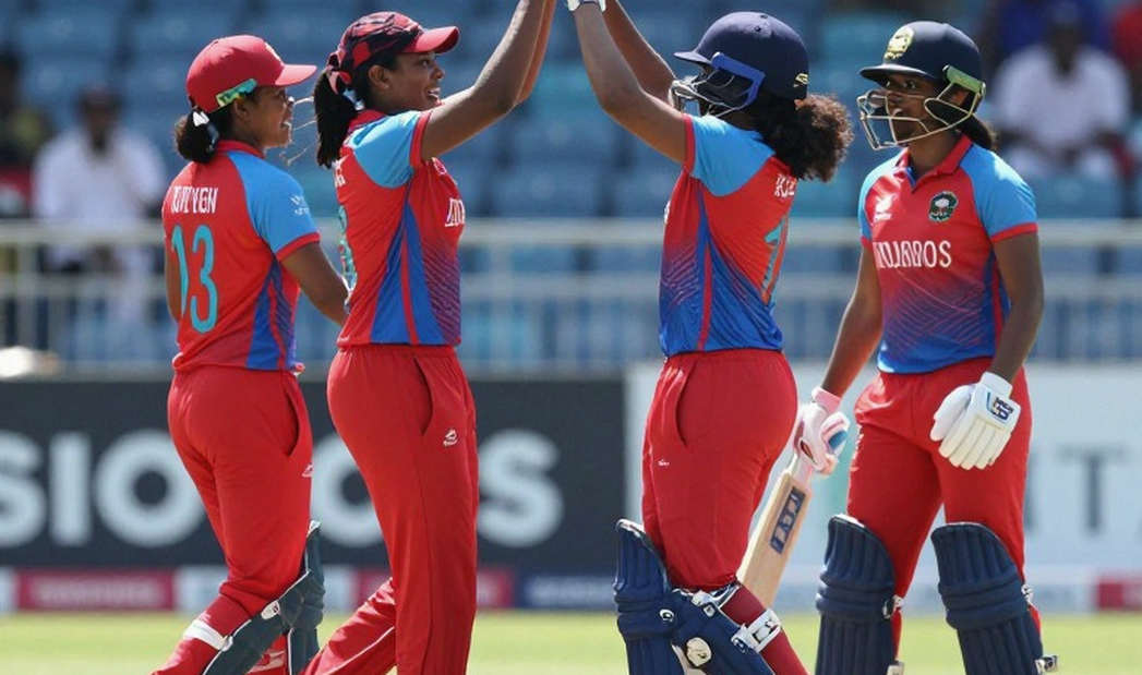 টোকেন, টেরেস আর নয় সেকেন্ডের নিঃশ্বাস: এশীয় ক্রিকেটের অদৃশ্য খাতা টোকেন, টেরেস আর নয় সেকেন্ডের নিঃশ্বাস: এশীয় ক্রিকেটের অদৃশ্য খাতা